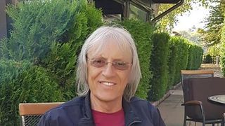 &bdquo;Nu se pune problema să fie deconectat de la aparate&rdquo;- declarația de ultimă oră a lui Raed Arafat despre starea de sănătate a lui Mihai Constantinescu