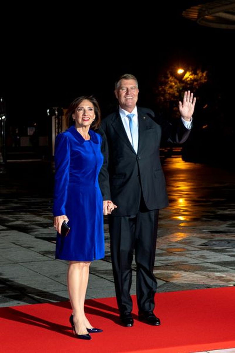Soția președintelui apariție șoc la New York. Vezi ce a purtat Carmen Iohannis