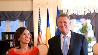 Soția președintelui apariție șoc la New York. Vezi ce a purtat Carmen Iohannis