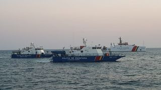 Velierul căutat pe Marea Neagră a fost găsit; cetăţeanul austriac aflat la bord îşi continuă deplasarea spre Bosfor