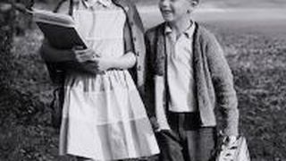 Efortul uluitor pe care îl fac copiii dintr-o comună. Se trezesc la ora 4 și merg kilometri întregi până la școală