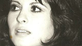 A fost revelația anilor &rsquo;70 și acum locuiește &icirc;n Italia. O renumită c&acirc;ntăreață de la noi stă &icirc;ntr-un palat