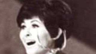 A fost revelația anilor &rsquo;70 și acum locuiește &icirc;n Italia. O renumită c&acirc;ntăreață de la noi stă &icirc;ntr-un palat