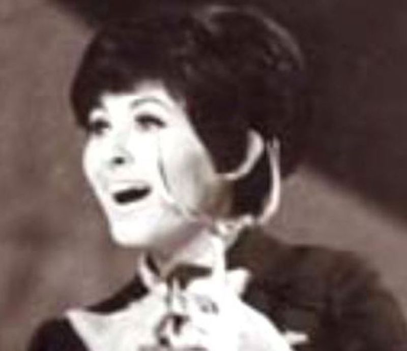 A fost revelația anilor ’70 și acum locuiește în Italia. O renumită cântăreață de la noi stă într-un palat