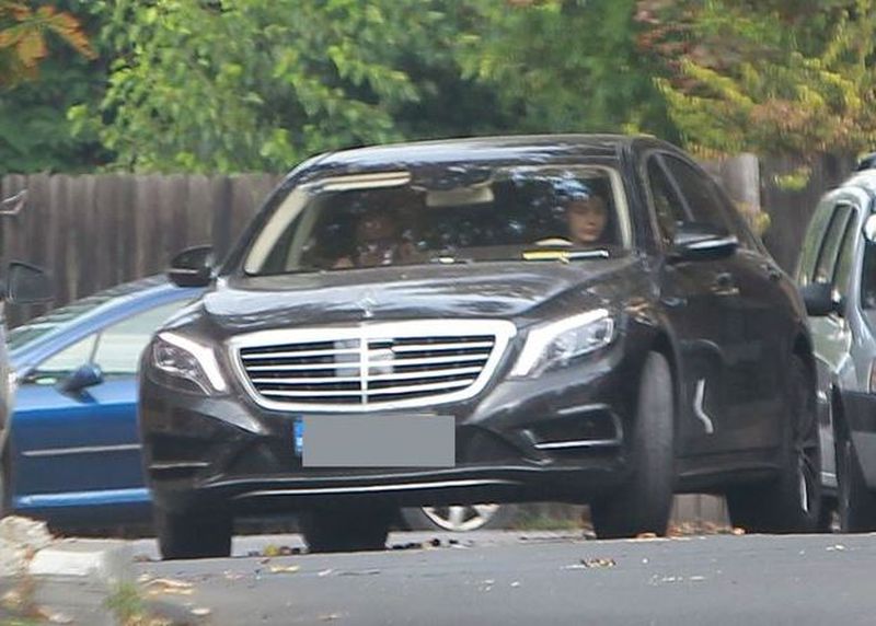 Alexandru Cumpănașu deține un Mercedes de 100.000 € și are șofer la cheremul lui. Ce secrete ascunde unchiul Alexandrei Măceșanu