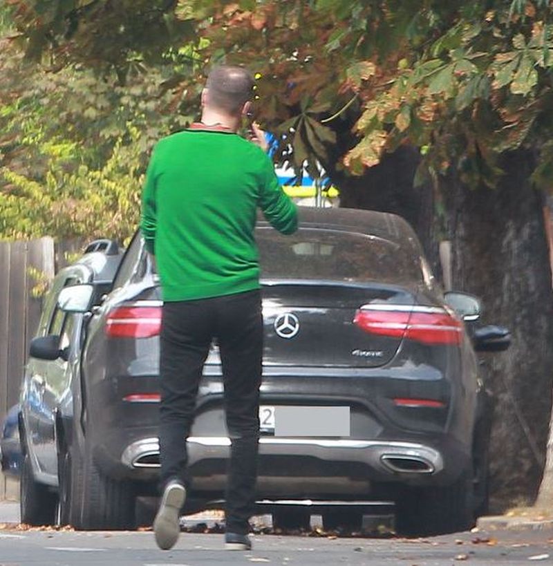 Alexandru Cumpănașu deține un Mercedes de 100.000 € și are șofer la cheremul lui. Ce secrete ascunde unchiul Alexandrei Măceșanu