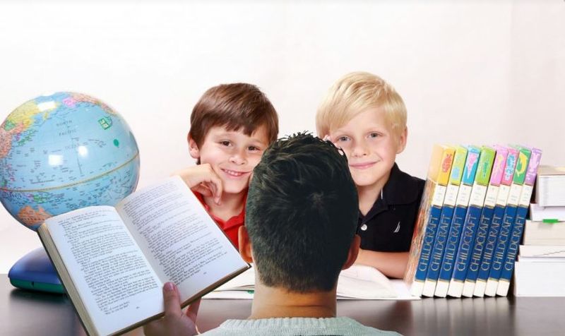 Concediu în plus pentru părinți! Mai multe zile libere pentru părinții cu copii mai mici de 10 ani