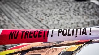 Femeie de 49 de ani &icirc;njunghiată mortal de nepot. De la ce a pornit crima?