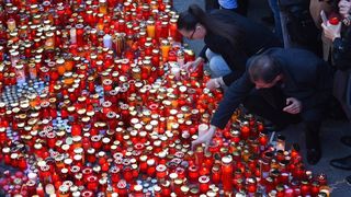 Supraviețuitorii din Colectiv, scrisoare deschisă către autorități: „Solicităm să ne asigurați sprijin pe viață”