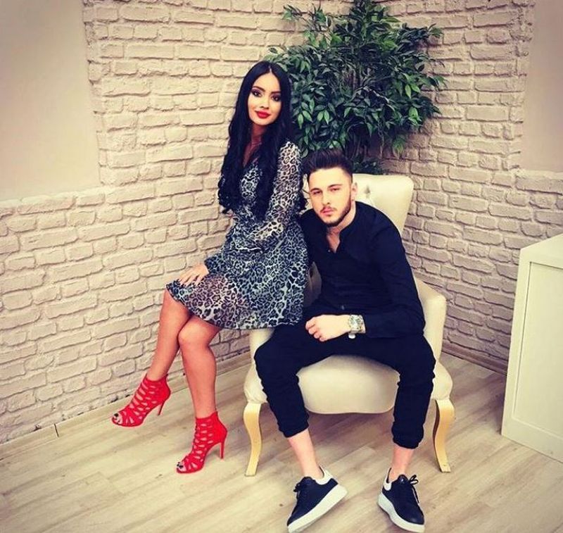 Simina de la Puterea Dragostei s-a despărțit de Alex Zănoagă?! Cine i-a dat de gol pe cei doi