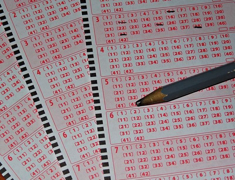 Rezultate Loto 6 din 49. Numerele extrase joi, 3 octombrie 2019. Află cine e norocosul