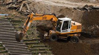 Circulaţie &icirc;nchisă pe A1 Orăştie-Sibiu pe data de 10 octombrie, pentru 24 de ore. Se execută lucrări