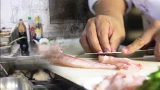 VIDEO | Nouă restaurante cu specific asiatic, închise în Capitală. Ce nereguli au găsit inspectorii de la Protecția Consumatorului