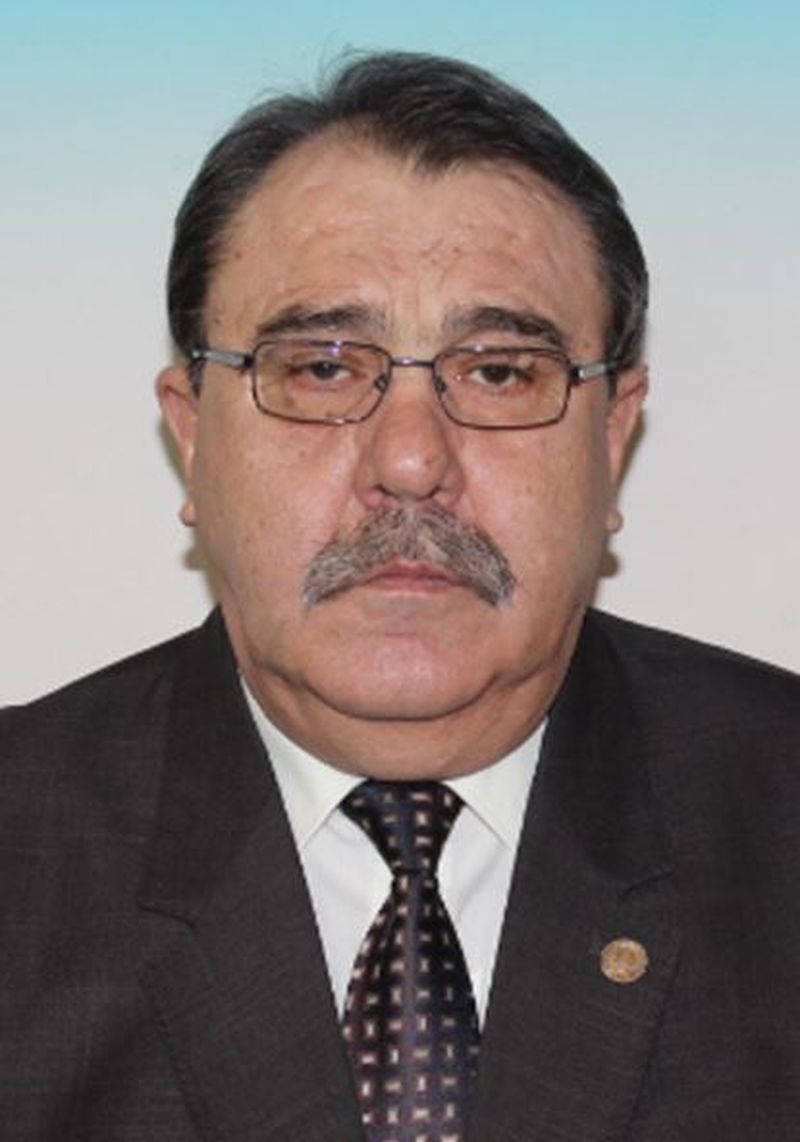 Foşti şefi din Ministerul Educaţiei, trimişi în judecată pentru luare de mită; în dosar este inculpat şi deputatul Viorel Stan