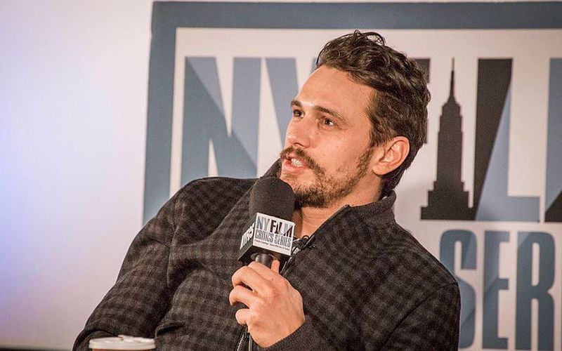 Un anumit regizor și actor acuzat că ține cursuri de actorie pentru a profita de femei