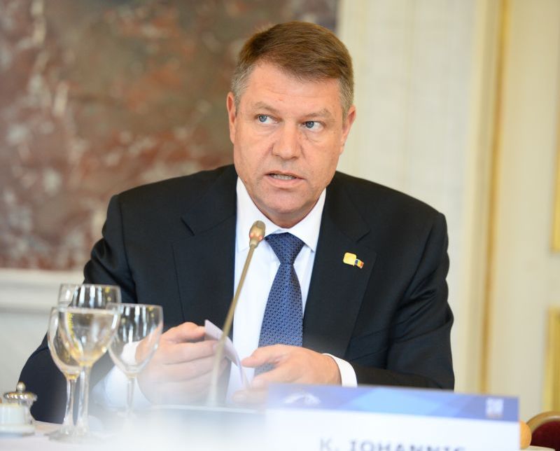 Klaus Iohannis: declarație dură către sistemul de învățământ: „Una dintre problemele fundamentale ale sistemului nostru de învăţământ este producţia de legi incoerente pe bandă rulantă”