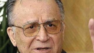 ULTIMA ORĂ! Ion Iliescu, de urgență la spital! Ce se &icirc;nt&acirc;mplă cu fostul președinte