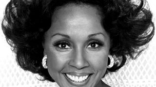 Actriţa americană Diahann Carroll, prima femeie de culoare protagonistă &icirc;ntr-un serial TV, a murit la v&acirc;rsta de 84 de ani