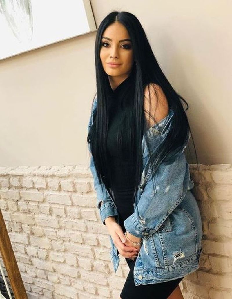 Simina de la Puterea Dragostei, goală la duș! Imaginea care i-a uimit pe admiratorii frumoasei brunete