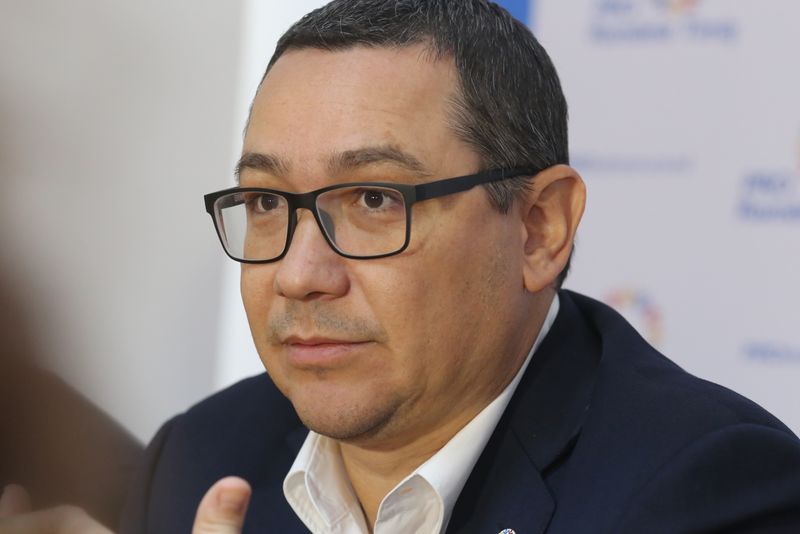 Barna, răspuns către Ponta: „Vom vota împotriva Vioricăi Dăncilă premierul-calamitate, dar nu o să votăm niciodată pentru alt guvern compus din oamenii care ne-au adus în situaţia de azi”