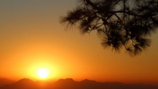 Vreme caldă din nou! Miercuri, 9 octombrie, temperaturile încep să crească