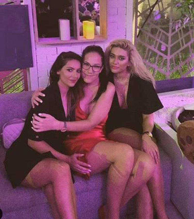 Simina de la Puterea Dragostei a fost dată de gol! S-a întâlnit pe ascuns cu Jador, în România: "S-au sărutat..." 