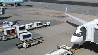 Avertizare cu probleme pe aeroportul din Iași. Ce nu au aflat pasagerii