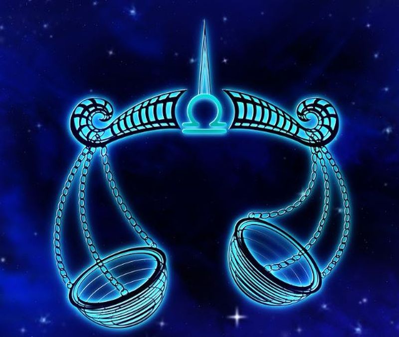 Horoscop, 10 octombrie 2019. Vezi care este zodia care va suferi o mare dezamăgire