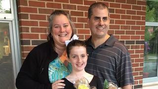 Tragedie &icirc;n familia unui scriitor. Și-a ucis soția și copiii, apoi s-a sinucis