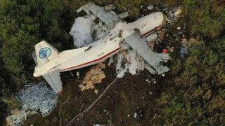 Avionul președintelui congolez s-a prăbușit: Toți au murit carbonizați