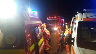 Doi tineri din Mureş au murit &icirc;ntr-un accident, cu c&acirc;teva zile &icirc;nainte de nuntă. Femeia era &icirc;nsărcinată &icirc;n şapte luni