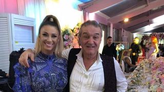ULUITOR! La nunta fiicei lui Becali s-ar fi&nbsp; str&acirc;ns peste un milion de euro!!! De la ce sumă a &icirc;nceput darul EXCLUSIV