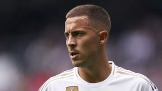 Fotbalist de urgență la spital după meciul de aseară. Dennis Man avea pometele umflat, buza spartă şi acuza amețeli şi dureri de cap după meci