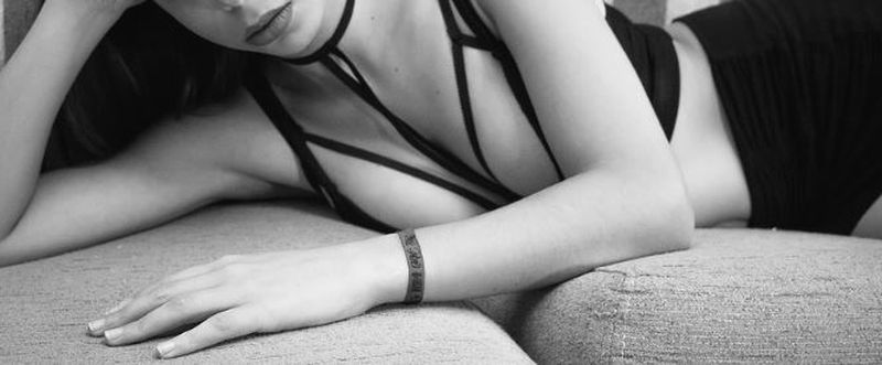 Proxeneții care s-au bătut în Piața Constituției, obligau fete să meargă în Germania pentru a se prostitua și pentru a se căsători cu indieni