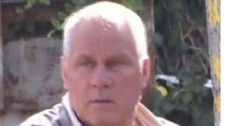 Ce mesaj este scris pe crucea de pe mormântul părinților lui Gheorghe Dincă