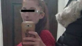 Gest macabru făcut de o mamă &icirc;n baie. A născut un bebeluș, apoi l-a aruncat &icirc;ntr-un coș cu rufe murdare