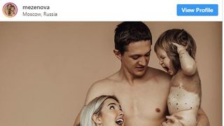 O renumită influenceriță, face detalii cutremurătoare despre boala rară cu care se confruntă fiul său