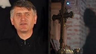 Cine vine la slujbele de exorcizare ale lui Cristian Pomohaci. Mărturia unui jurnalist care a asistat la scenele din garaj