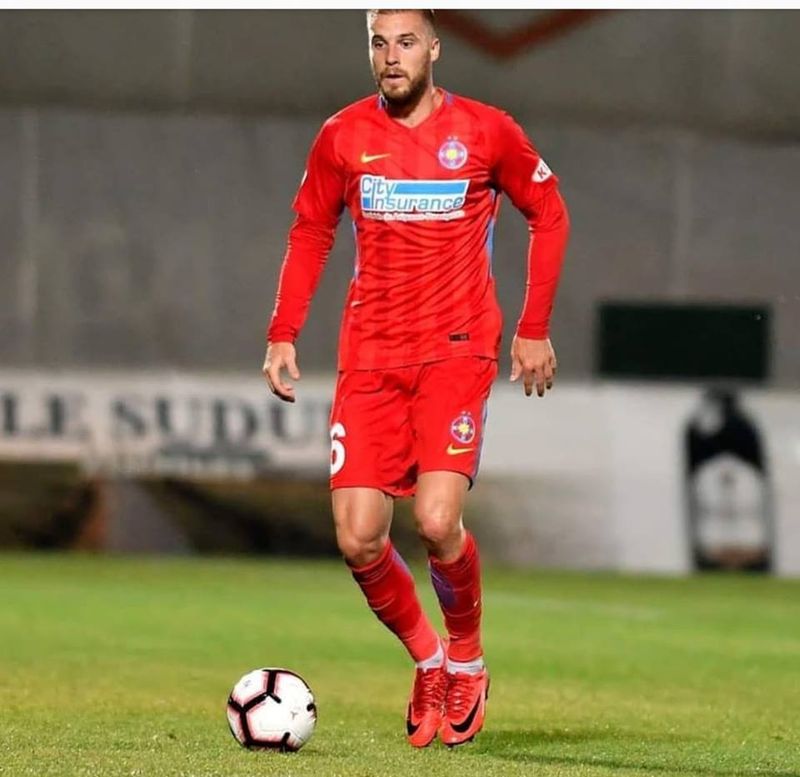 Becali avertisment dur la adresa unui fotbalist: „Să nu mă șantajeze!”