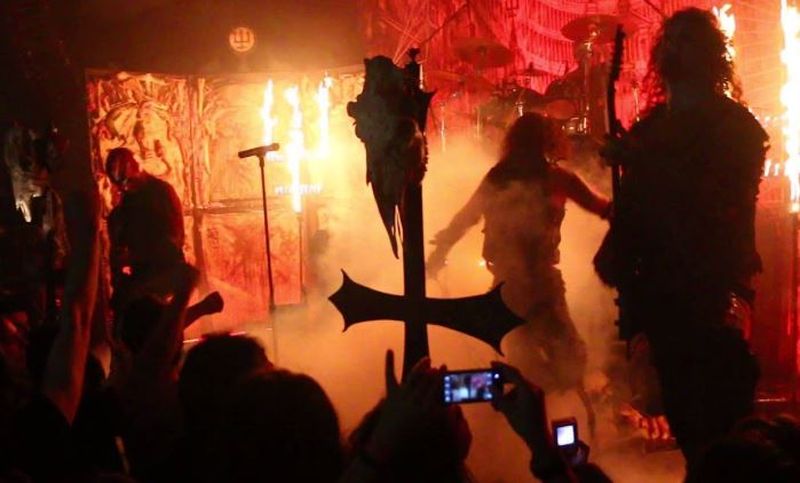 „Ca să pot avea urechi,au trebuit să-mi taie coastele!”- declarația sfâșietoare a unei victime din Colectiv