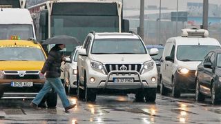 Antenție șoferi! Se circulă &icirc;n condiții limitate pe mai multe drumuri naționale