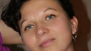 Sute de mesaje publicate pe  pagina de Facebook a femeii de 42 de ani, din Vaslui, ucisă de soţ. Colegele ei sunt &icirc;ncă &icirc;n stare de șoc: &bdquo;Mi-a spus că-i e frică de el."