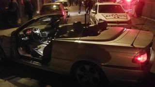 Opt maşini au fost avariate de un şofer care a abandonat autoturismul după producerea evenimentului