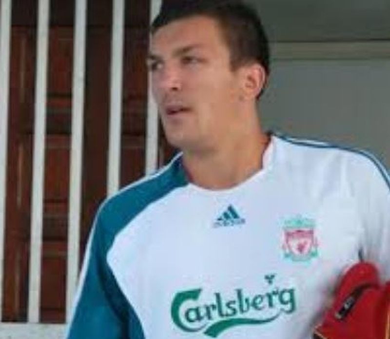 Bătaie dură pe teren. Atacantul Forestei a fost făcut KO de portarul adversarilor