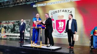 Ion Oncescu a susținut un meci de Skandenberg cu Gică Hagi! S-a întâmplat după ce a obținut al șaptelea titlu de campion mondial
