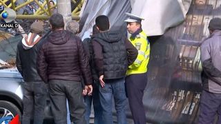 VIDEO | Dosar penal după accidentul &icirc;n care o macara s-a prăbușit! Procurorii fac cercetări pentru vătămare corporală din culpă