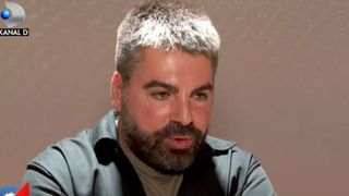 VIDEO | Stilistul Maurice Munteanu le ajută pe tinerele care visează să devină designeri vestimentari