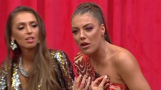 Roxana de la Puterea dragostei, criză de isterie: &rdquo;Ce, eu sunt proastă, nu &icirc;mi dau seama?&rdquo;