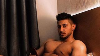 Petrecere mare &icirc;n casa &bdquo;Puterea Dragostei", apoi s-a lăsat cu bătaie. Iancu plin de emoții