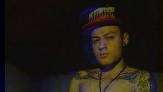 El este tânărul de 25 de ani care „I-a băut sângele şi i-a înfipt cioburi în palme” elevei din Giurgiu